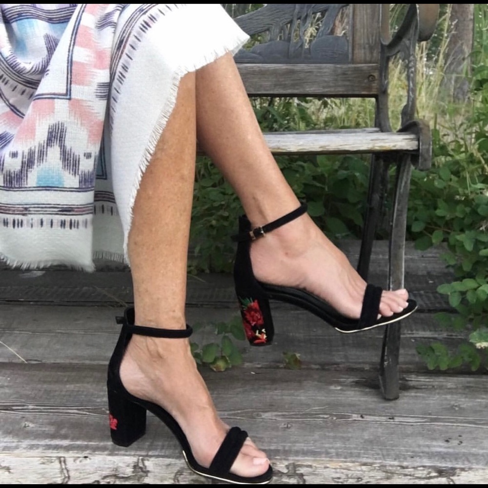 Kenneth Cole Embroidered Block Heels - Picture 2 of 9